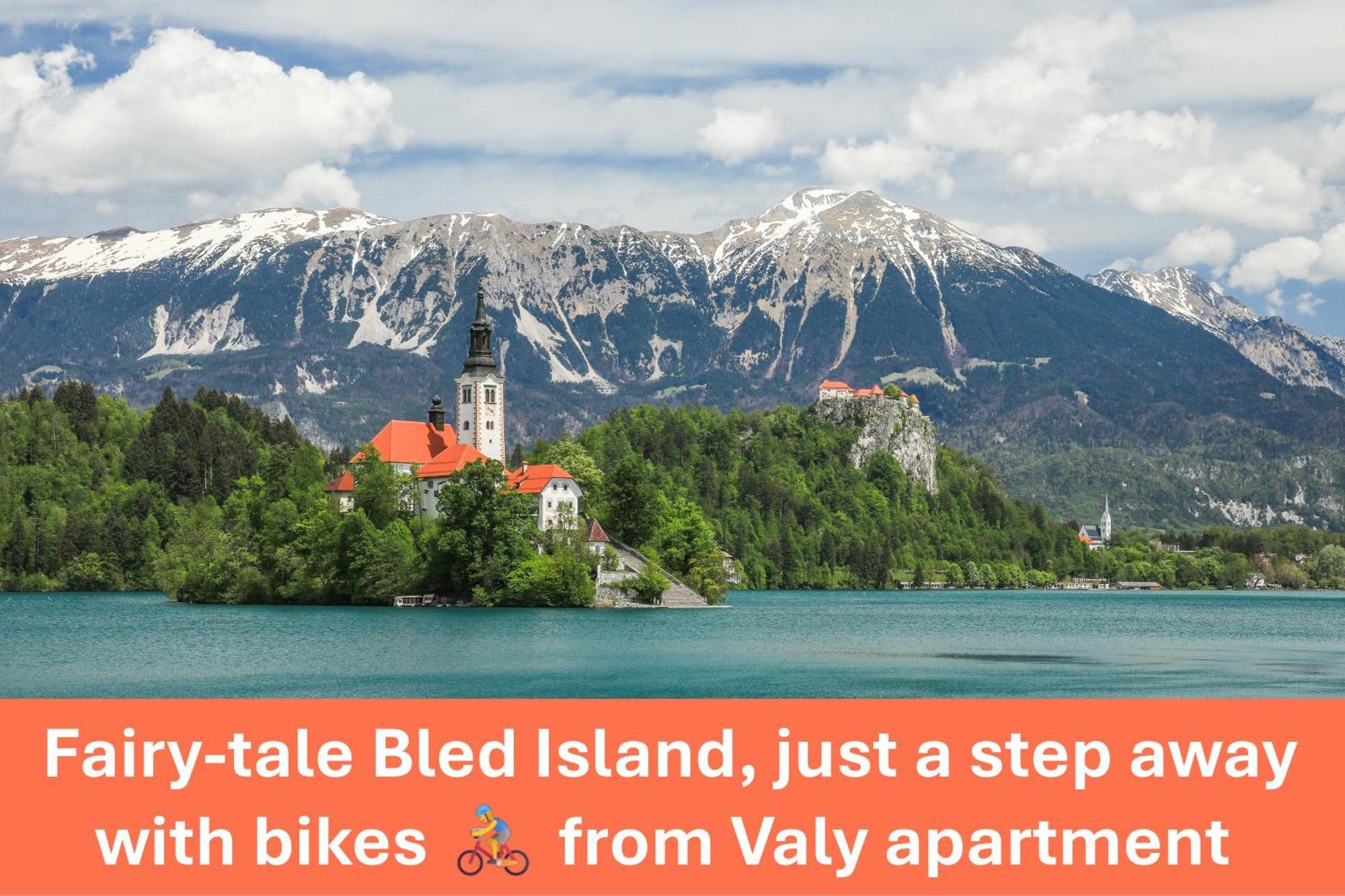 Apartment Valy - Free Bikes, Relaxing Terrace & Near Bled Exteriör bild
